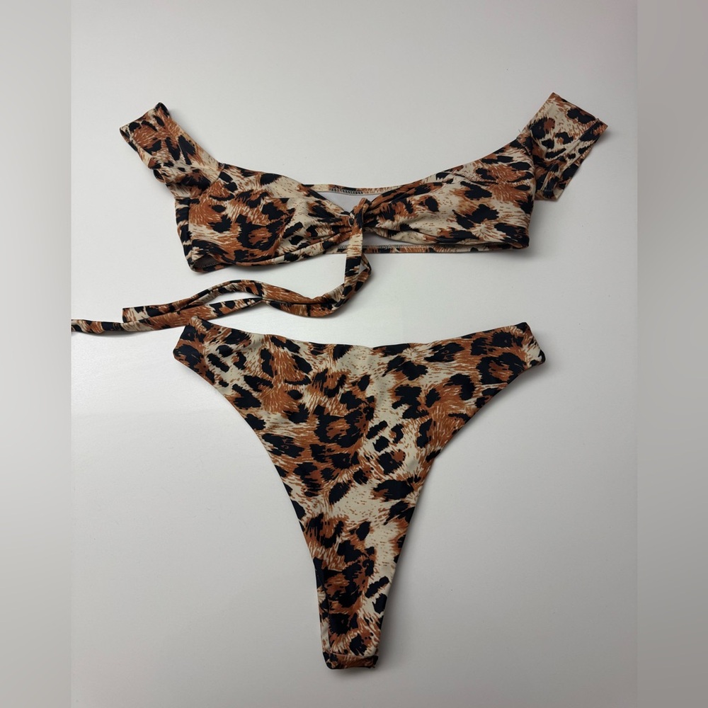 Leopard bikini - Picture 2 of 3